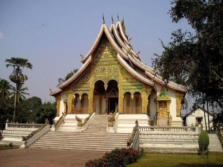 Laos Transportation & Getting Around (2026 Travel Guide)